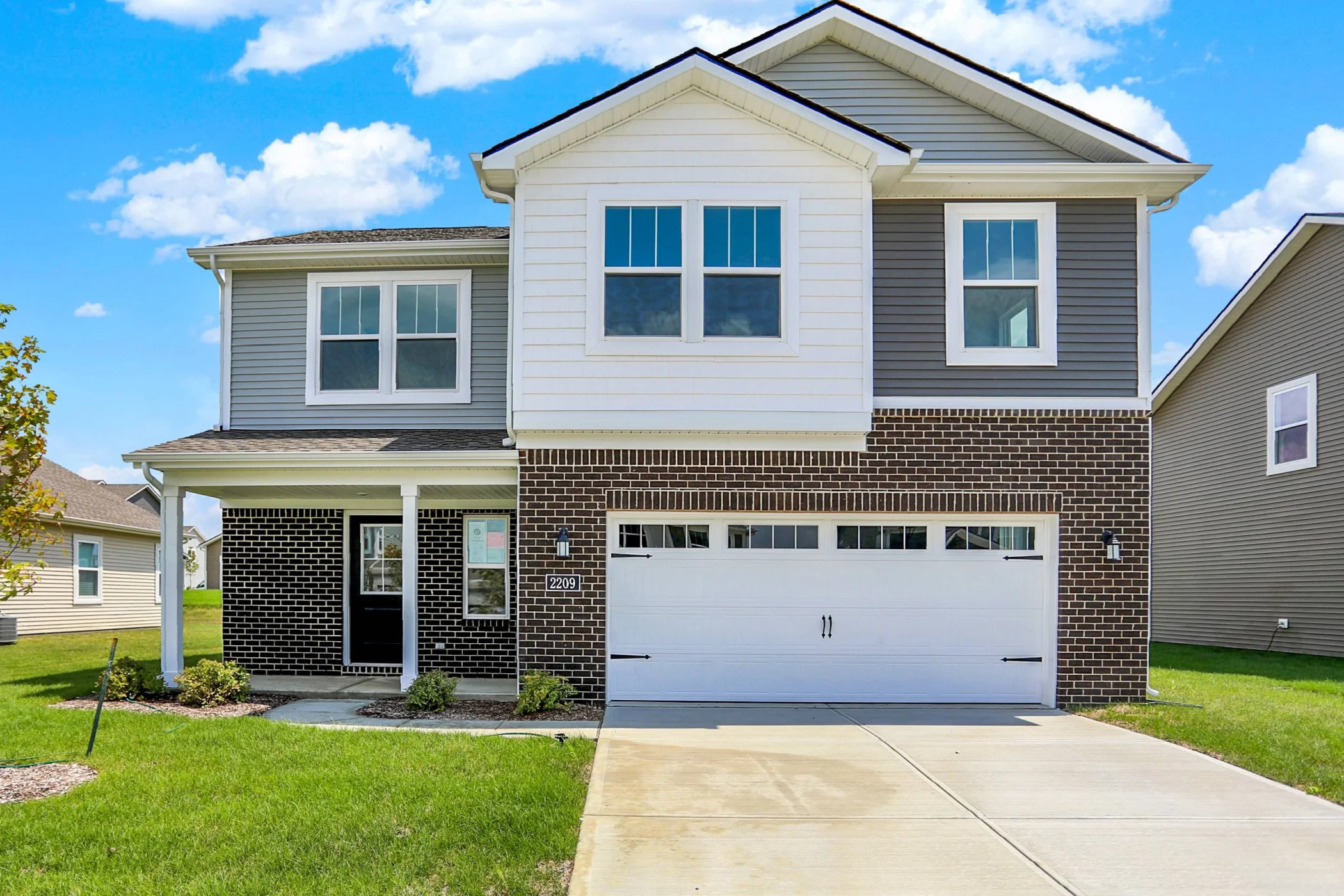 Evergreen Esates 079 Exterior