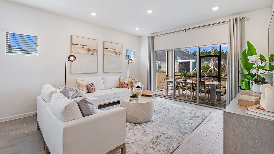 Sienna plan family room