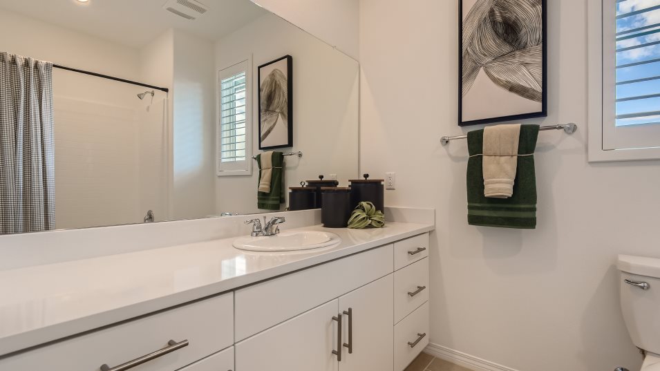 Residence 3 Bathroom 2