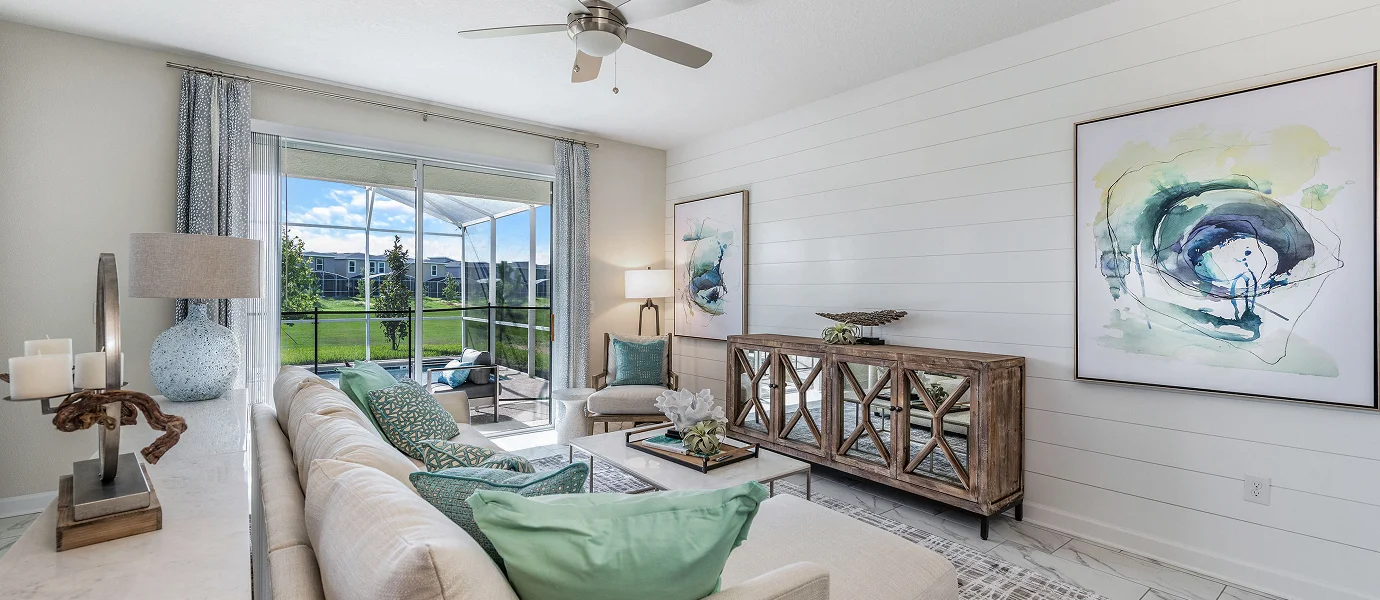 3275 Majesty Palm Family F1 4 29 25