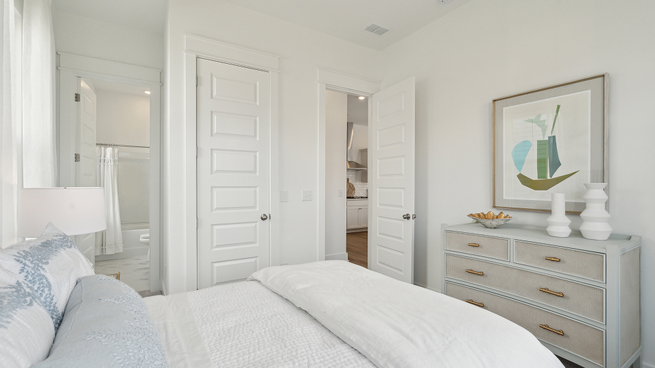2855 Fletcher Bed5 2of2 F1 8 6 25