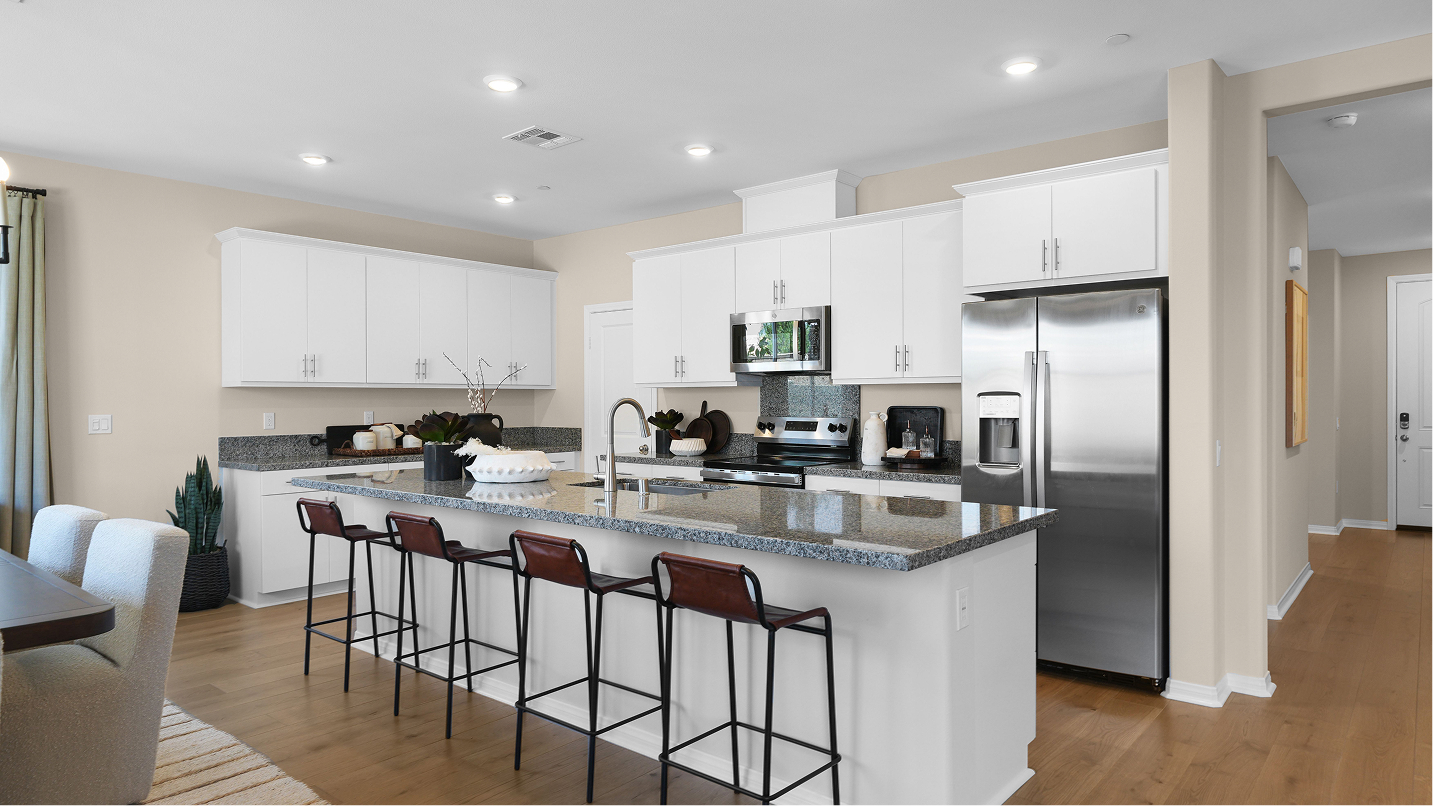 Estrella Res3 Kitchen 2of2 F1
