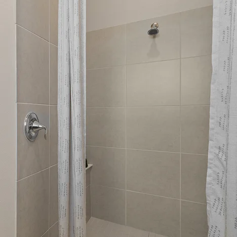 2131 Joshua II Owners Bath 2of2 F1 7 10 25