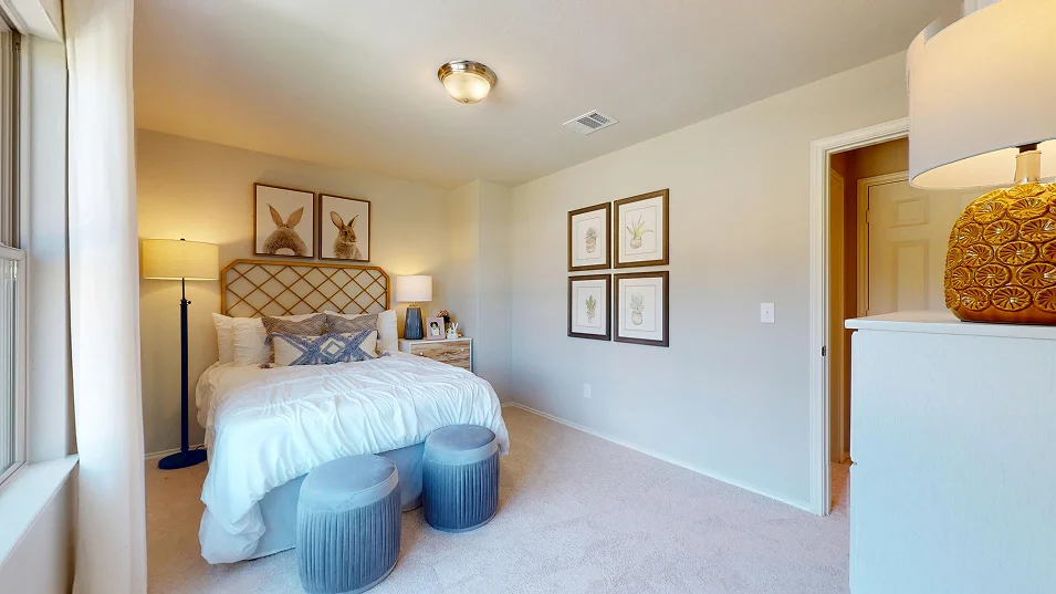 Taylor Core C350 Chelsey Bed2 1of2 F2 5 15 25