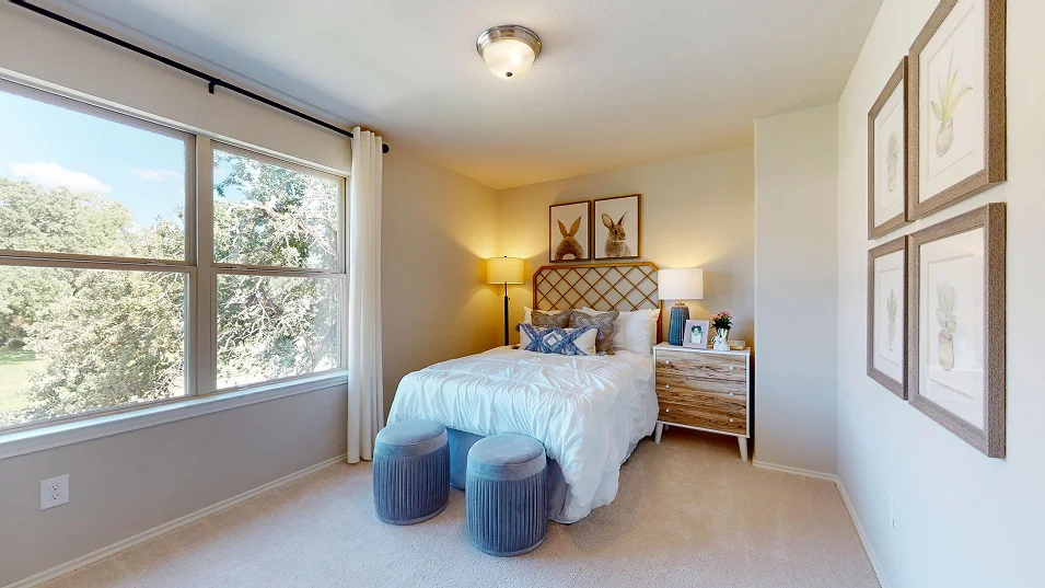 Taylor Core C350 Chelsey Bed2 2of2 F2 5 15 25
