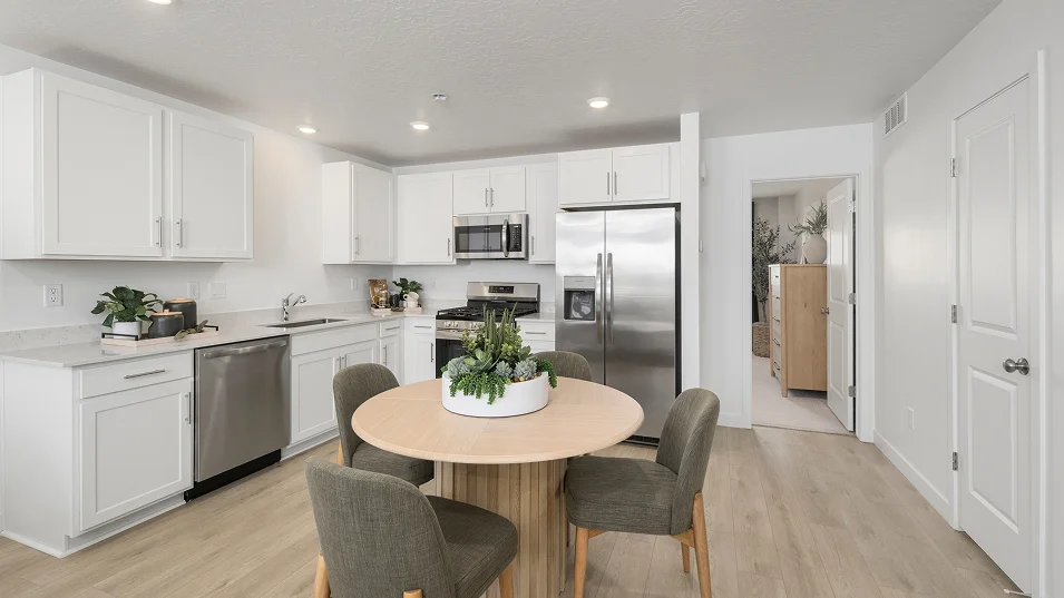 1573 Pendelton Dining F1