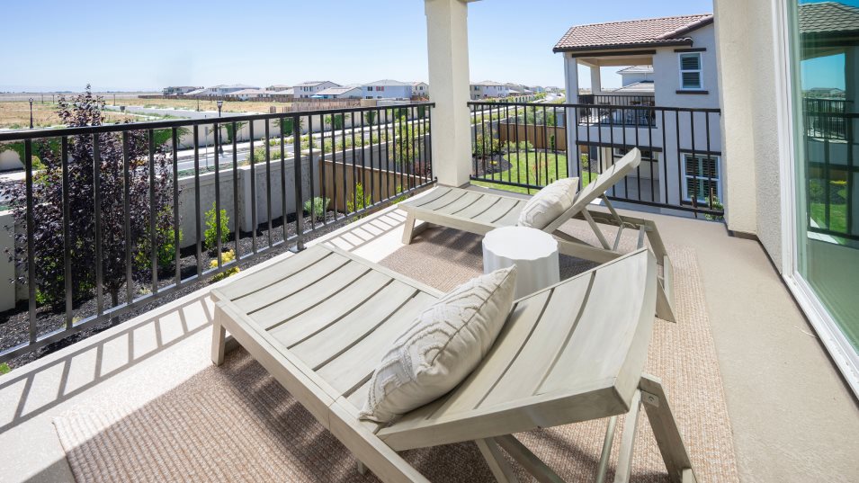 Residence 2612 Optional Deck