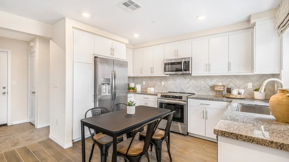 Residence 3 Kitchen