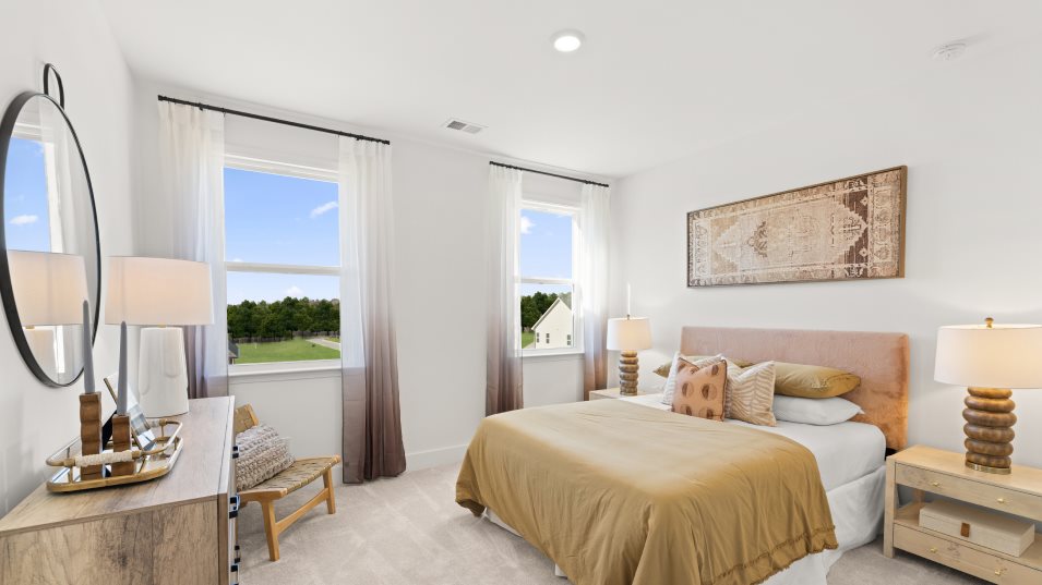 Fairmont Bedroom 4