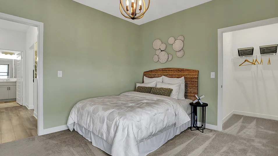 4234 Chapman Bed2 2of3 F1