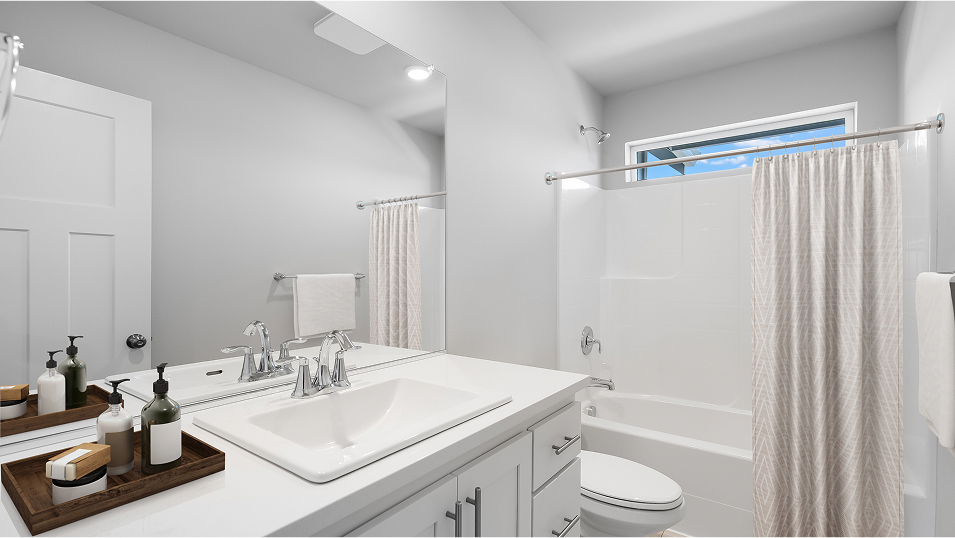 2363 Judith Bath2 F2