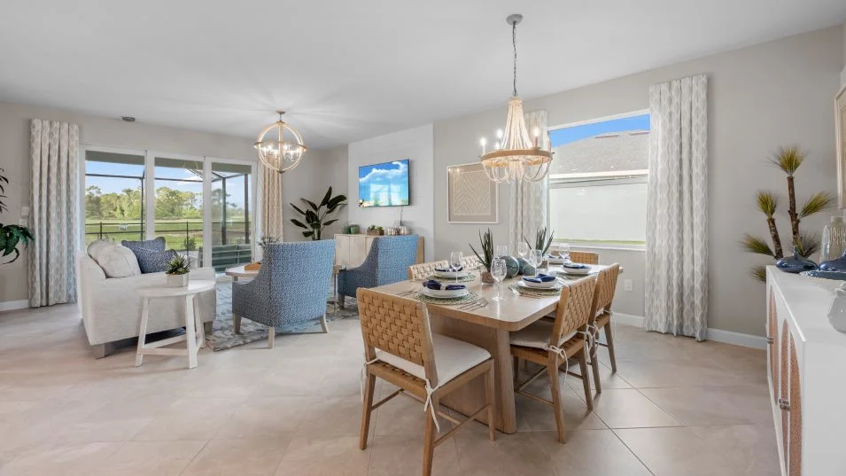 Trevi Dining room