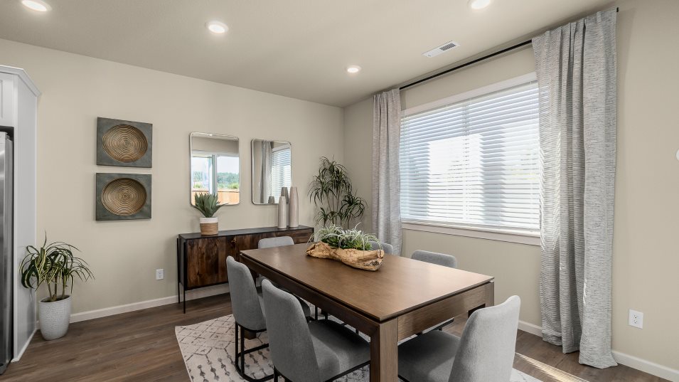 Magnolia Dining Room