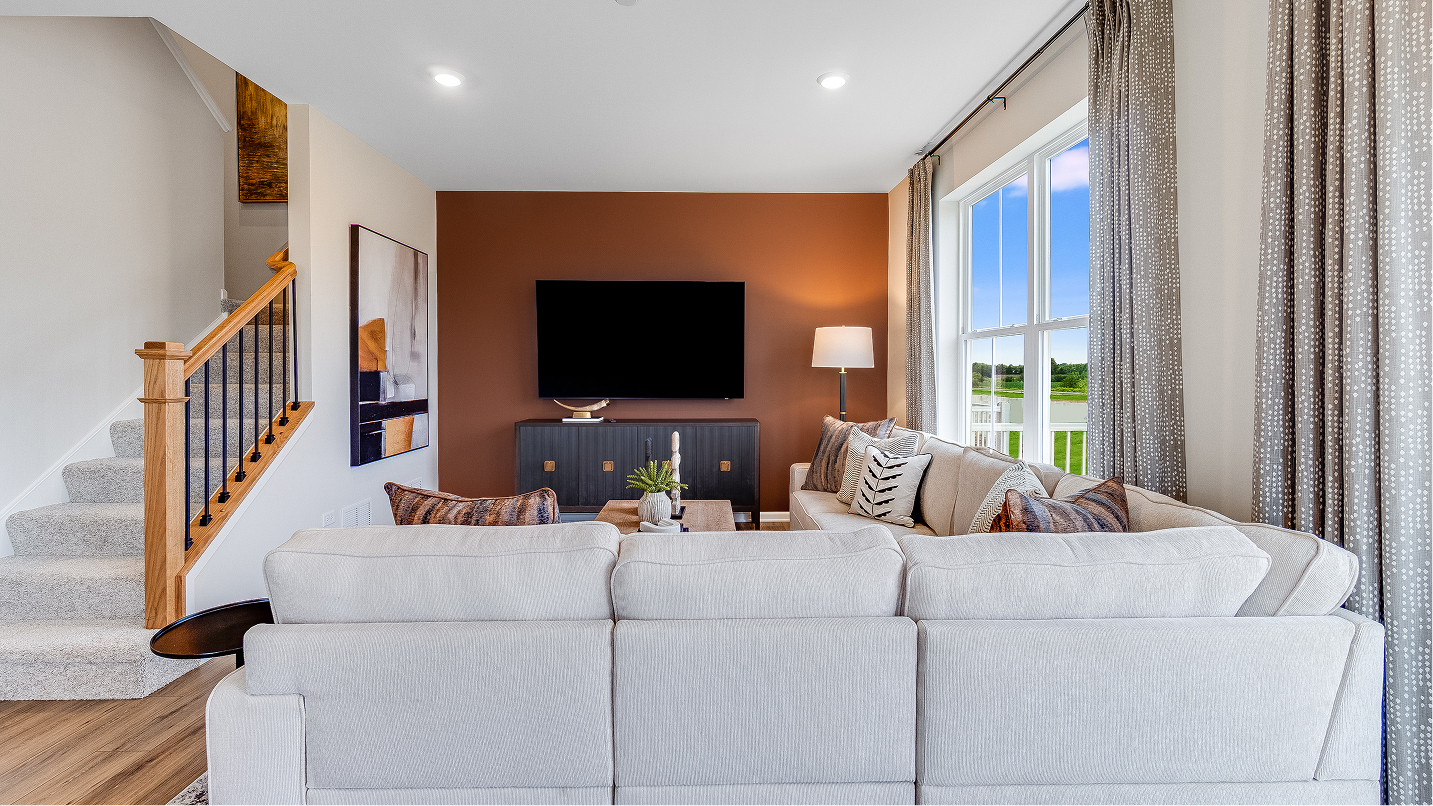 8025 Chelsea Living F1 Base3 081525
