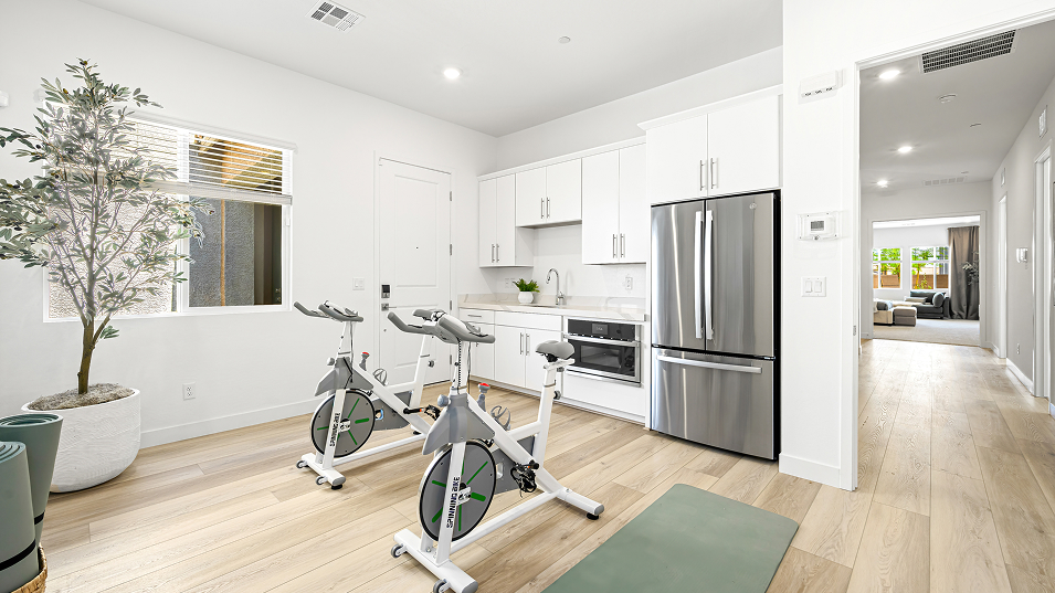 4001 Leighton NG Living 1of3 F1 Base3