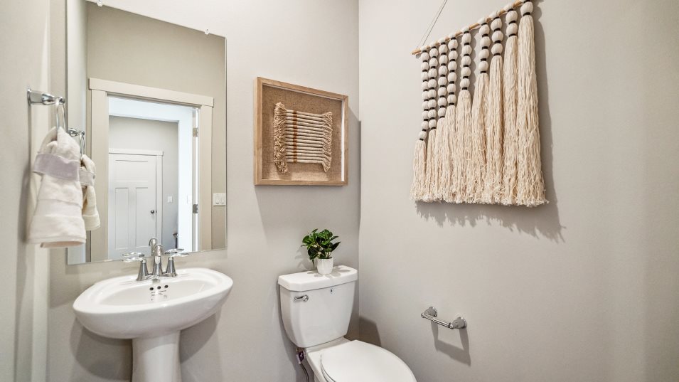 Leverich Powder Room