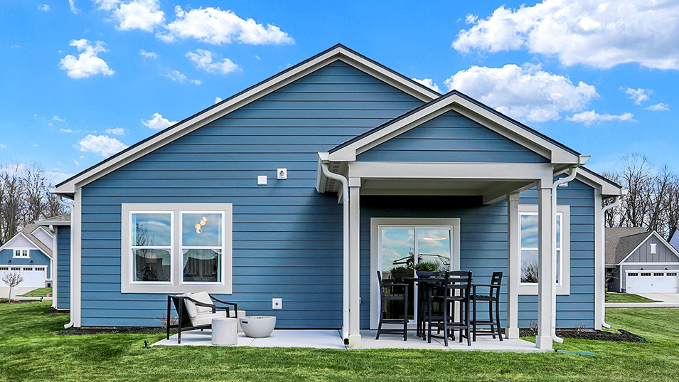 4233 Briarwood Opt Covered Patio 2of3 F1