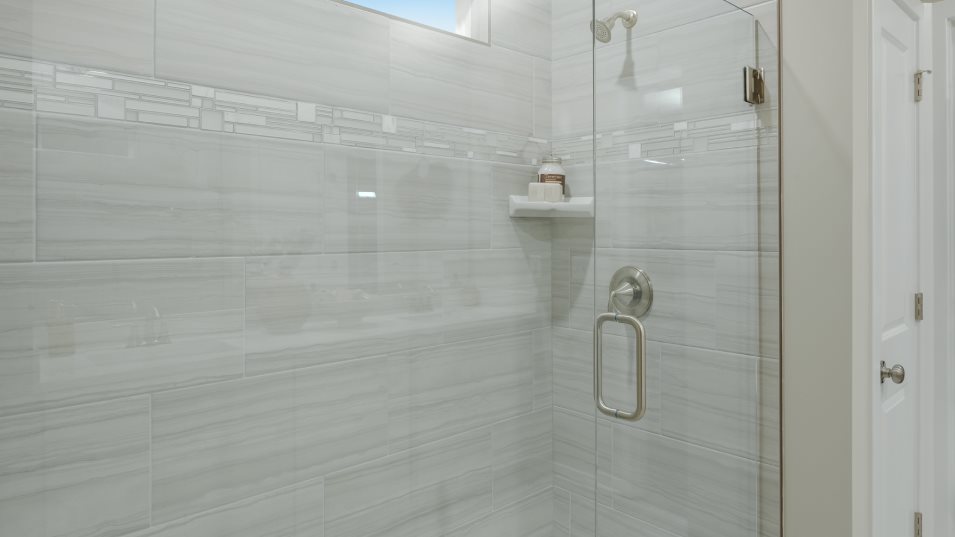 Concord Owners Suite Bath
