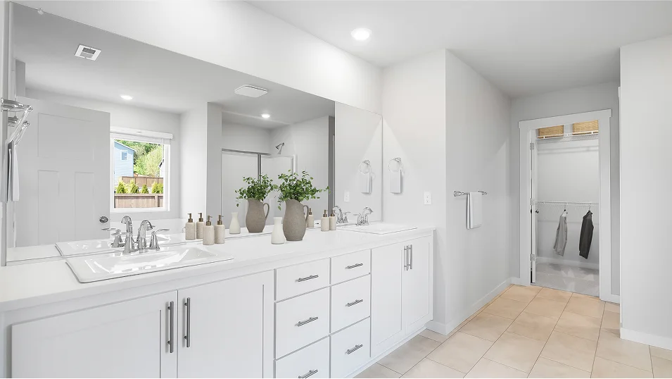 2363 Judith Owners Bath 1of2 F2