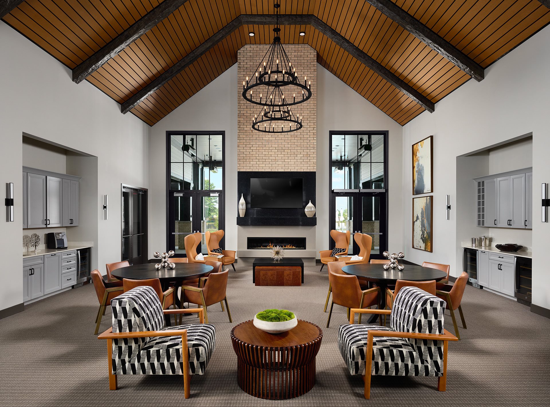 Osborne Trails clubhouse entry image