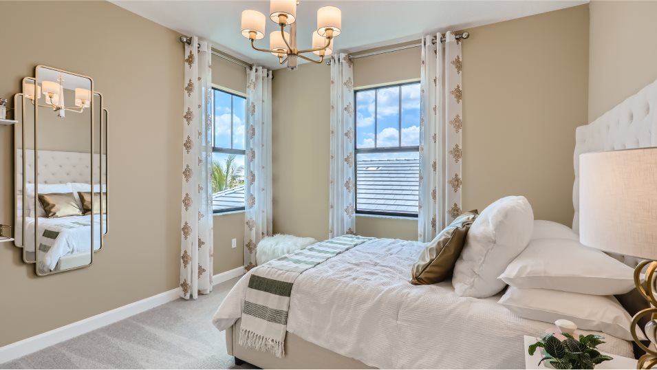 Poppi second bedroom