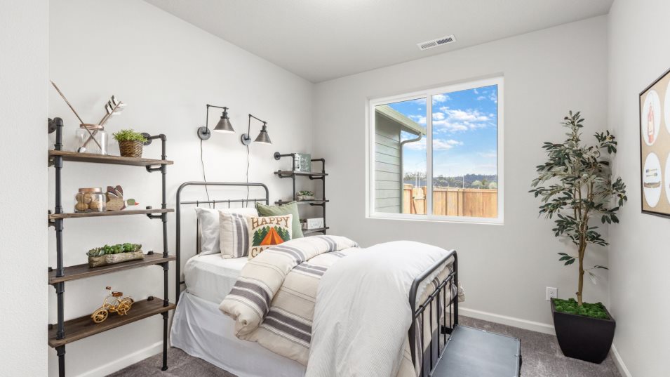 Trenton Bedroom 2