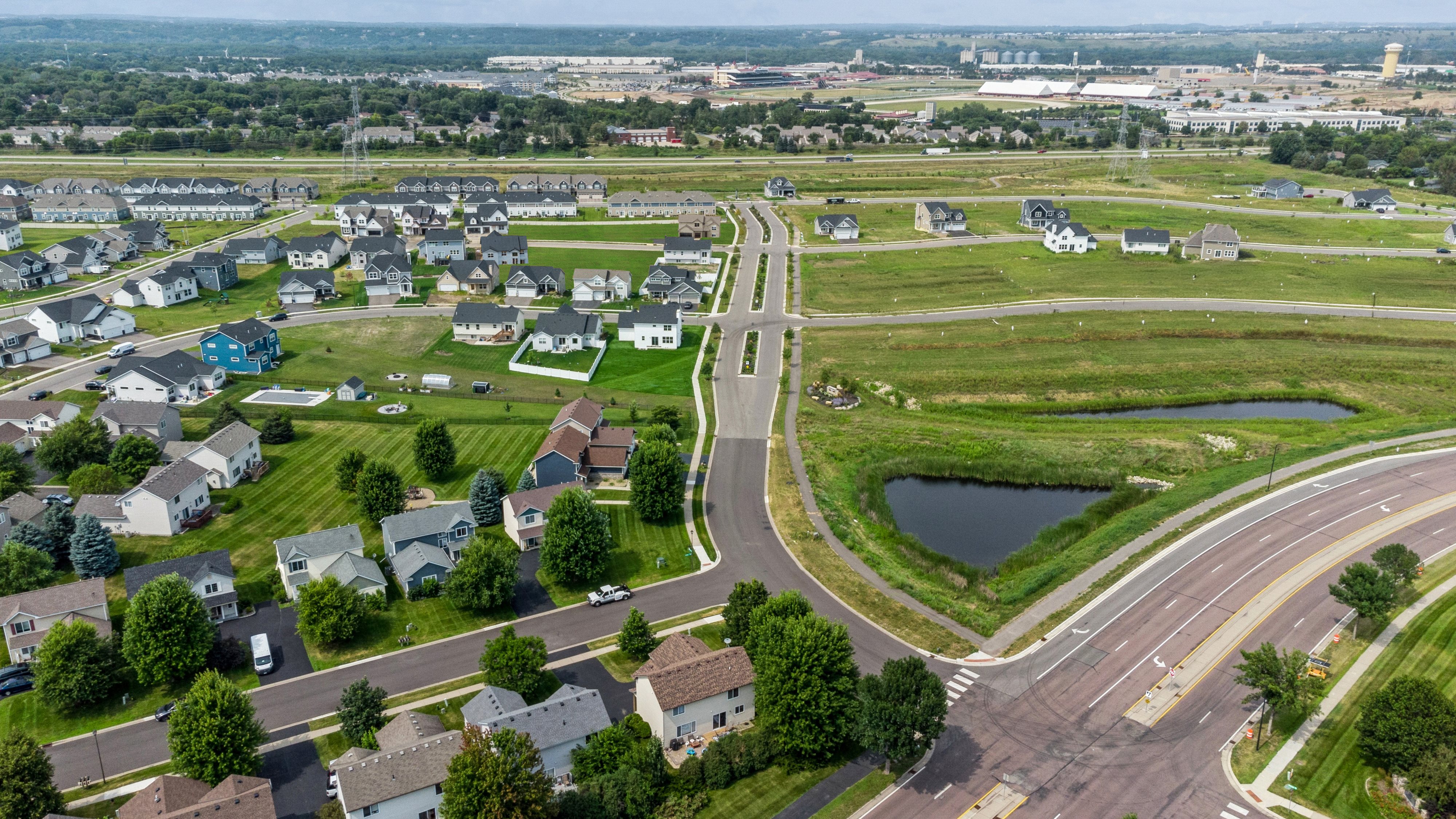 MIN Summerland Place Pic Aerial3of4 1 copy1
