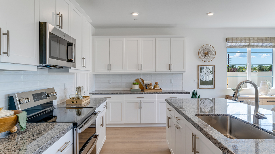Belleza Legado Res3 Kitchen 2of3 F1