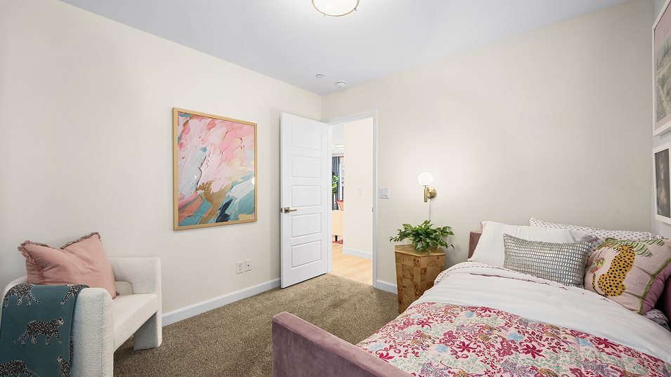 Andy Bedroom 2
