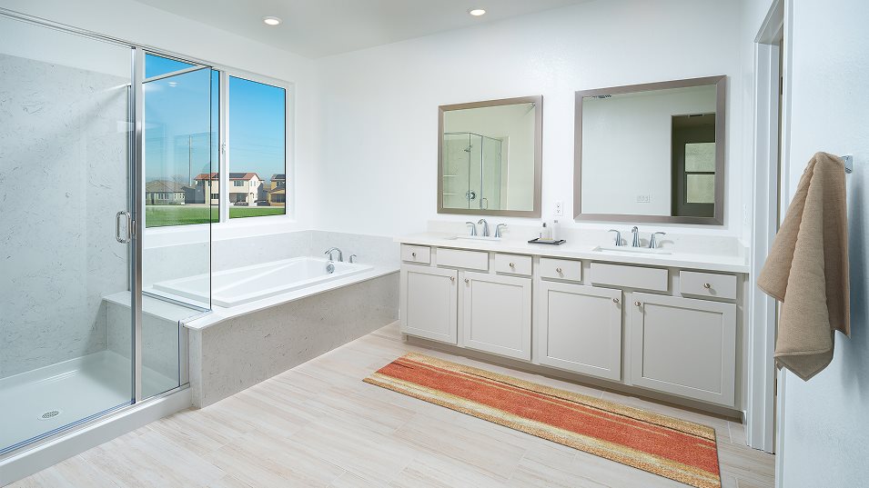 Residence 3104 owners bathroom