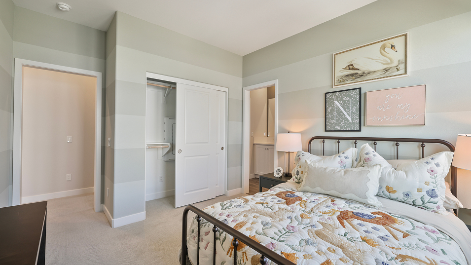Crest Metro Heights Res2 X Bed2 3of3 F3