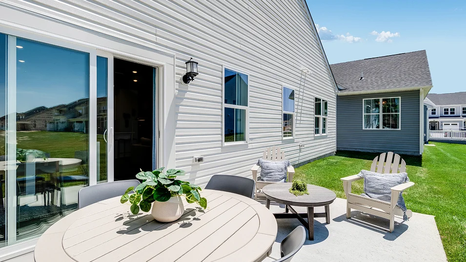 1844 Guilford Opt Patio 1of2 F1