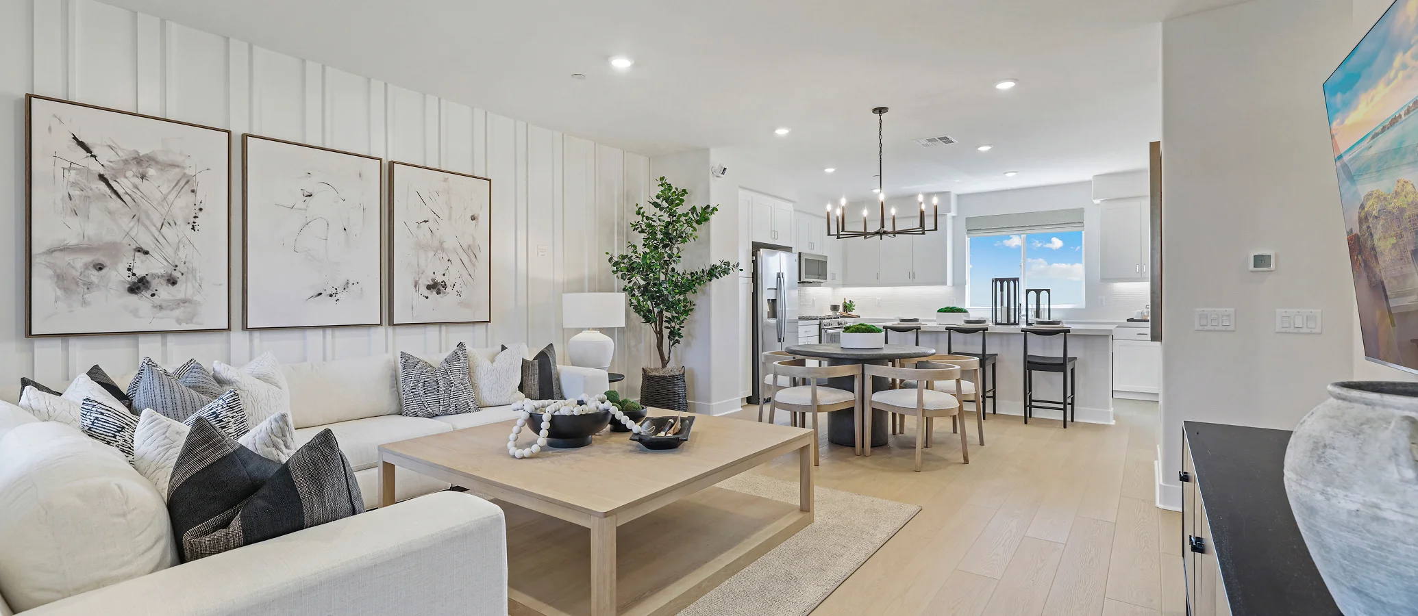 Brio Res2 Living 3of3 F2 2