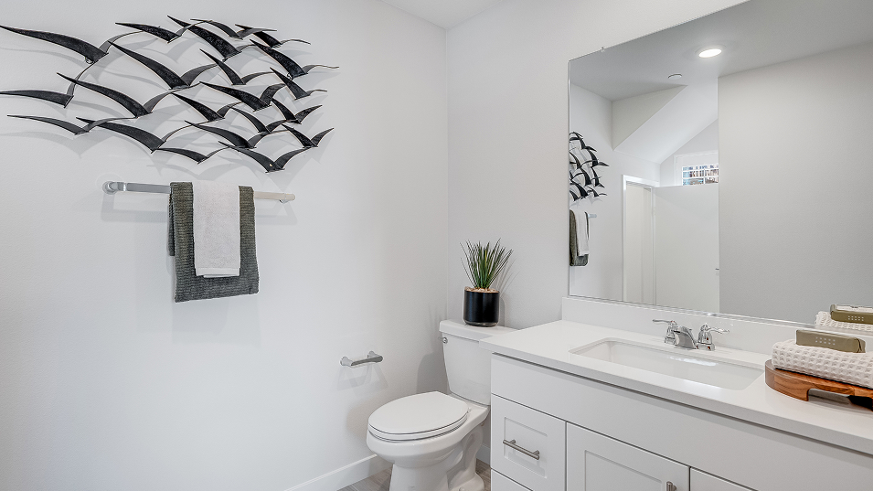Allure Nuvo Parkside Res3 Bath3 1of2 F1
