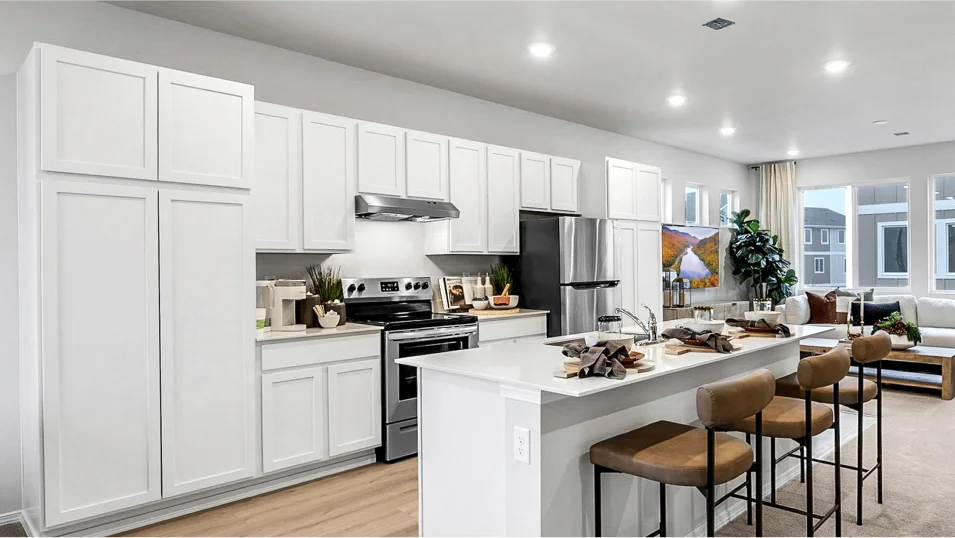 1684 Yarrow Kitchen 2of4 F2