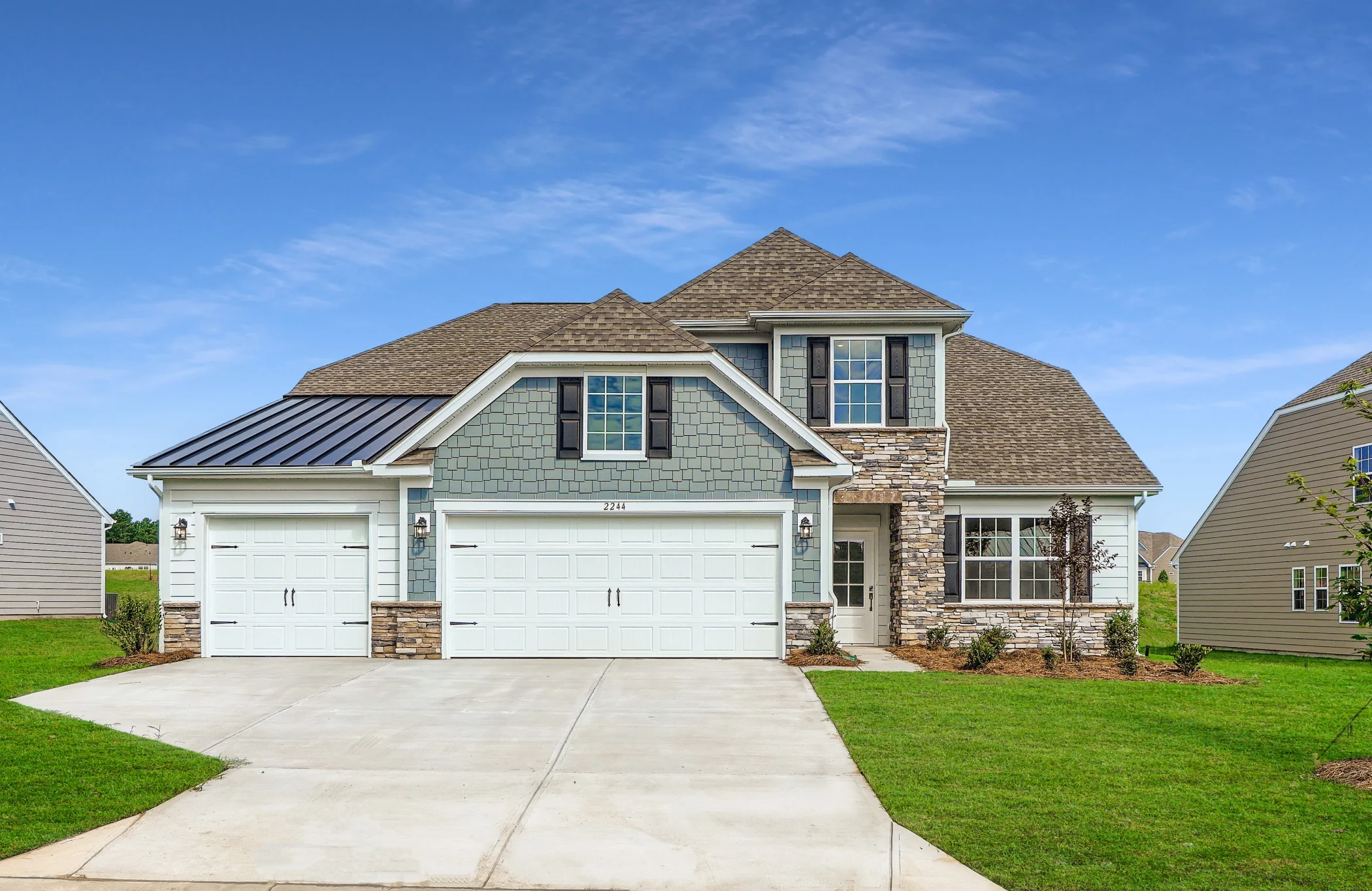 2244 Moon Crest Road Print Quality 001 01 Exterior Front