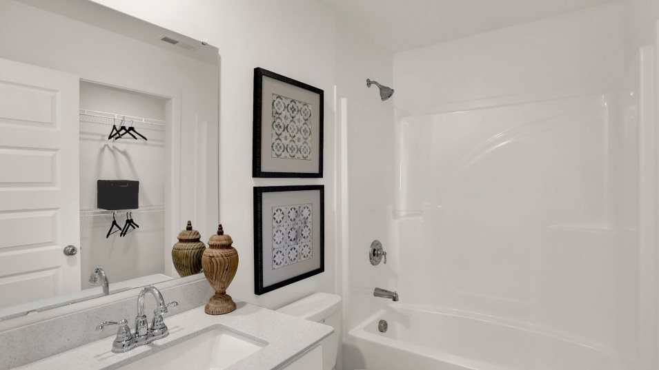 Hansom Owners Bathroom
