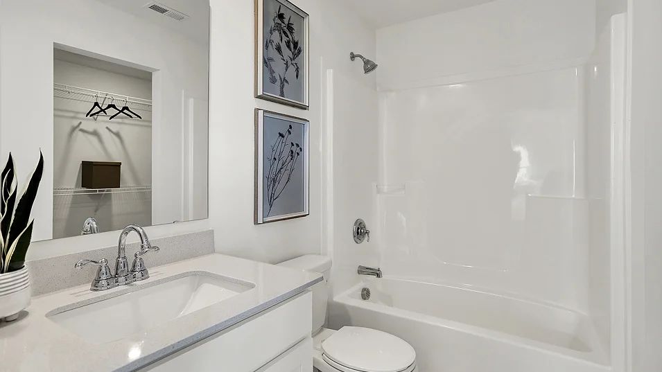 3805 Harmony Owners Bath F2 052125