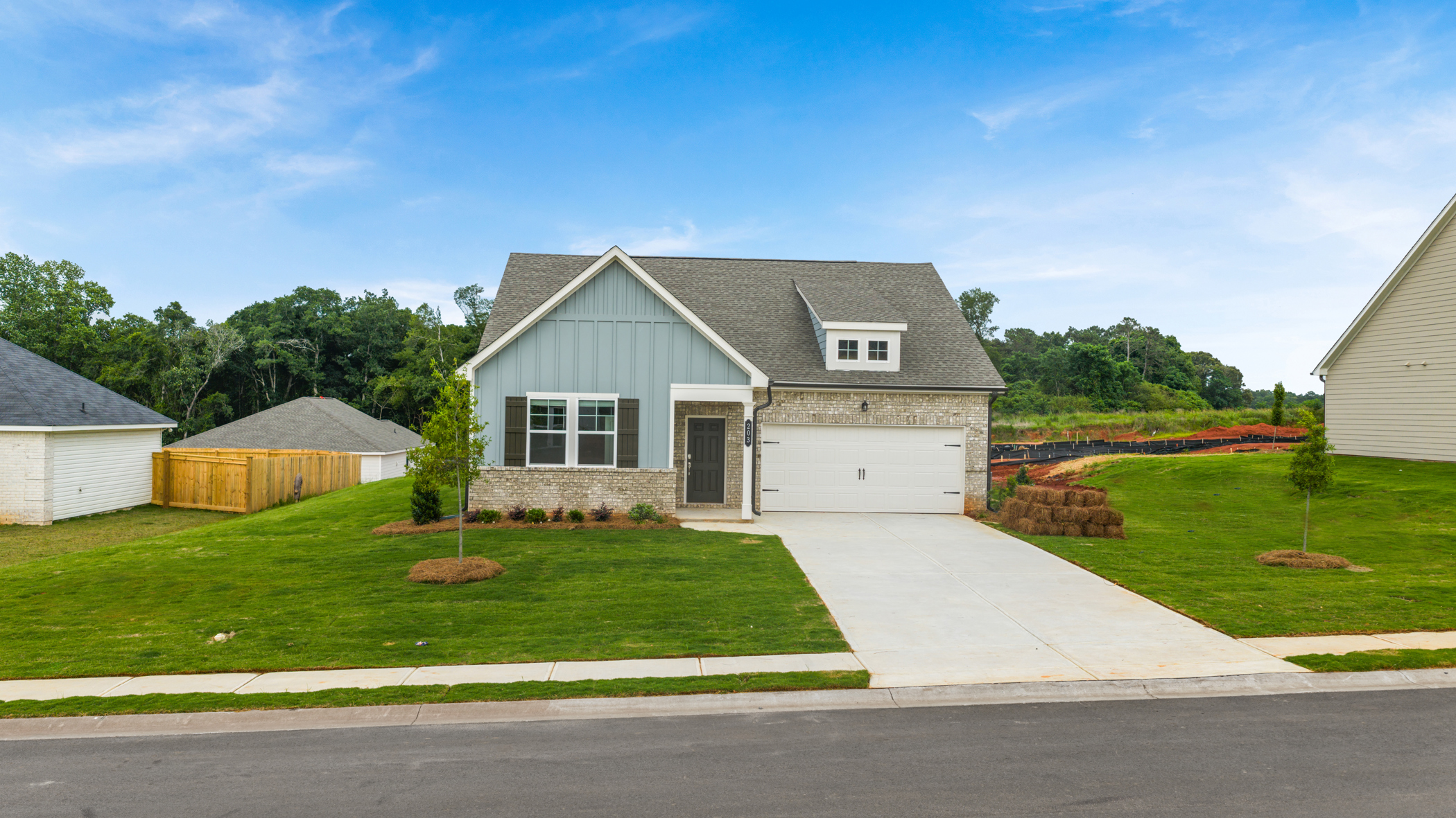 Bankstone Landing HS 85 EXT 001