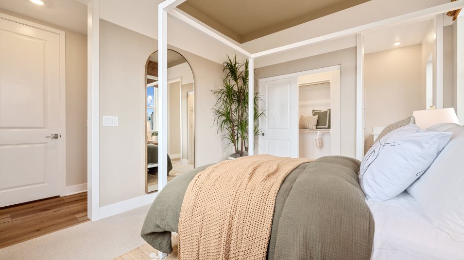 Bed2 interior