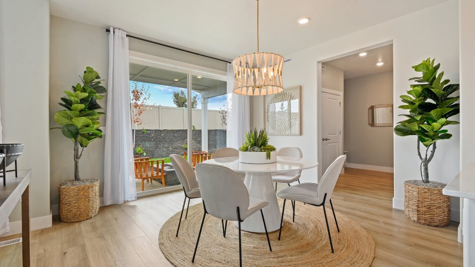 Plan 2801 Dining Room