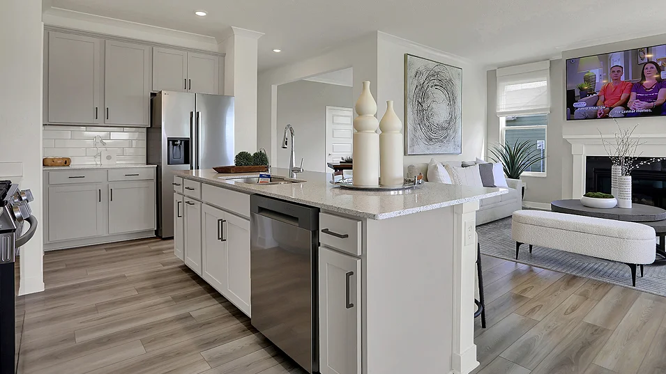 9232 Fletcher Kitchen 3of4 051325