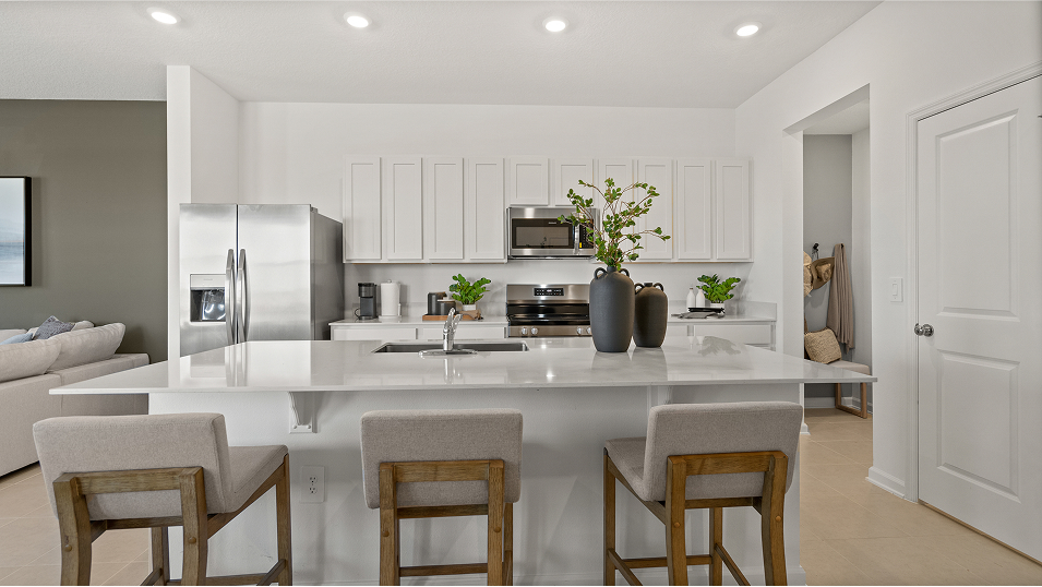 1835 Vivid Kitchen 2of2 F1 9 24 25