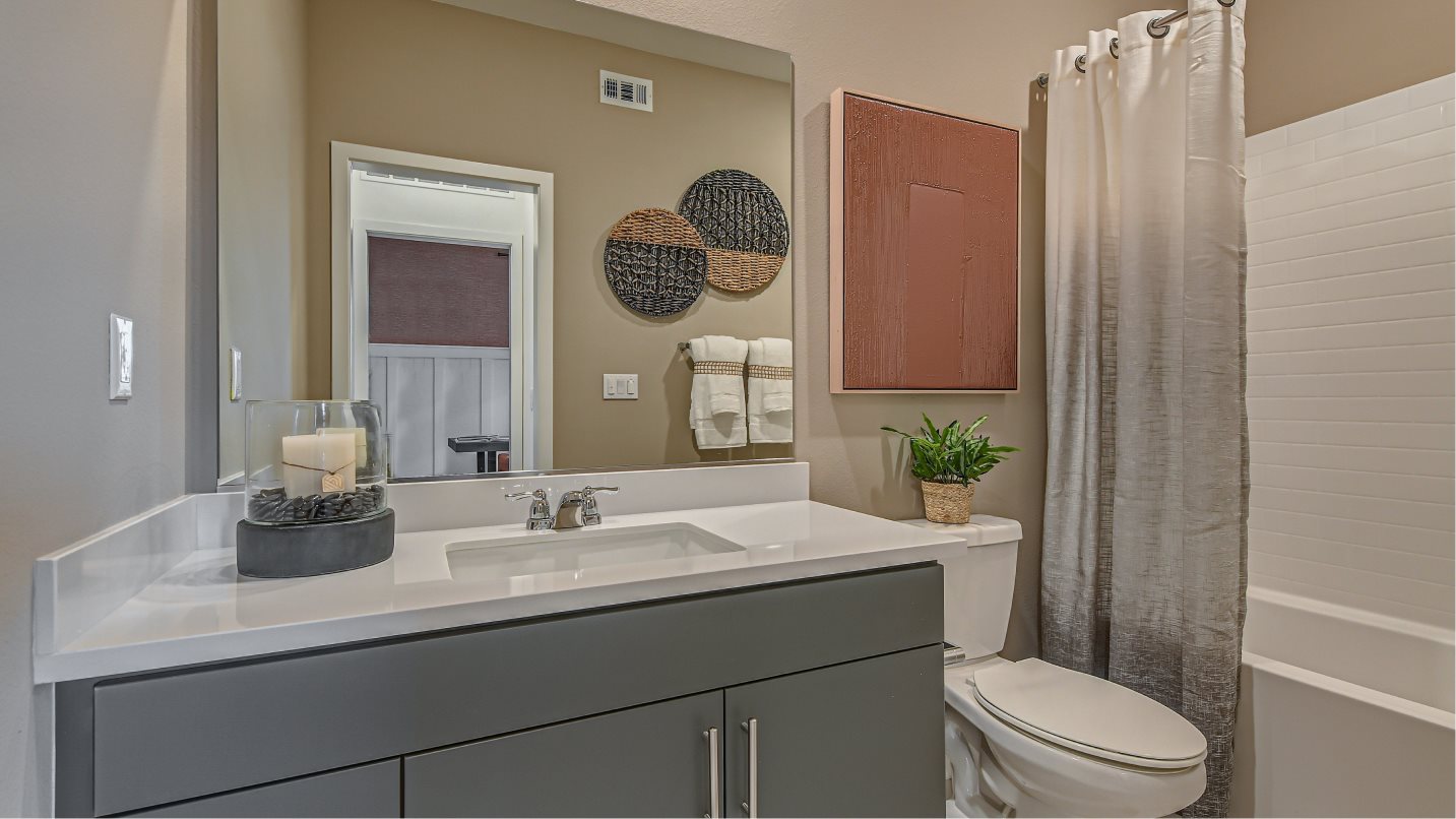 Residence 3 Bathroom 3