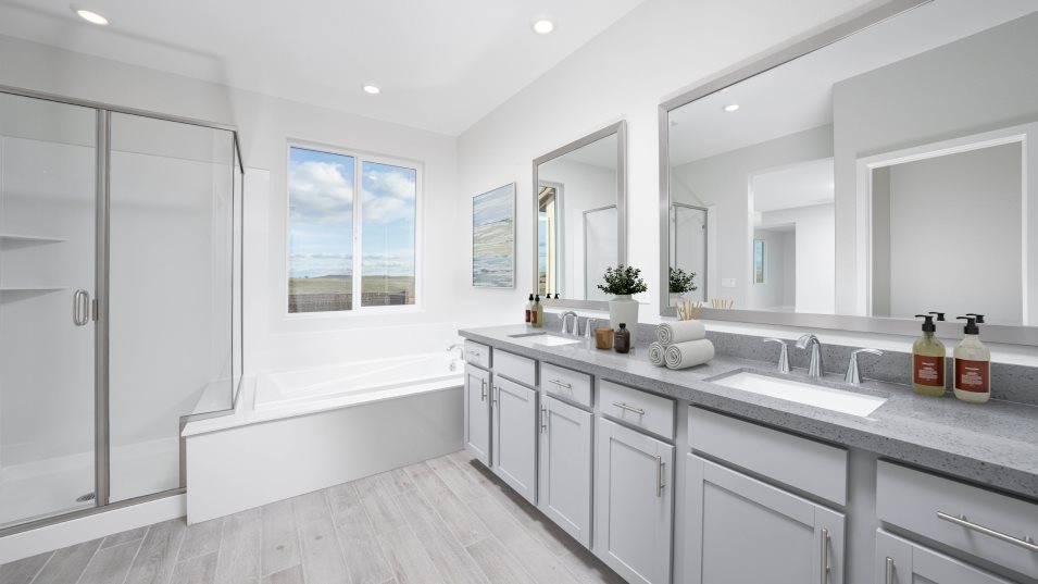 Residence 3308 owners bath