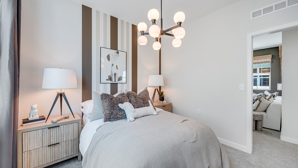 Luxe Nuvo Parkside Res2 Bed4 1of2 F2