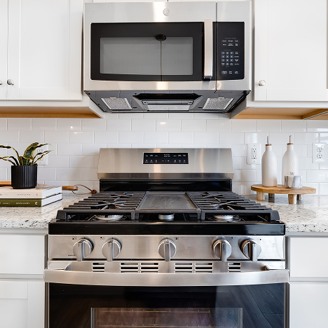 1209 Lancaster Kitchen 4of9 F2