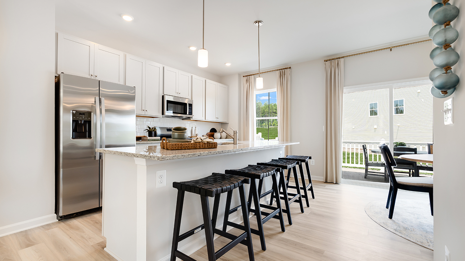 1209 Lancaster Kitchen 6of9 F2