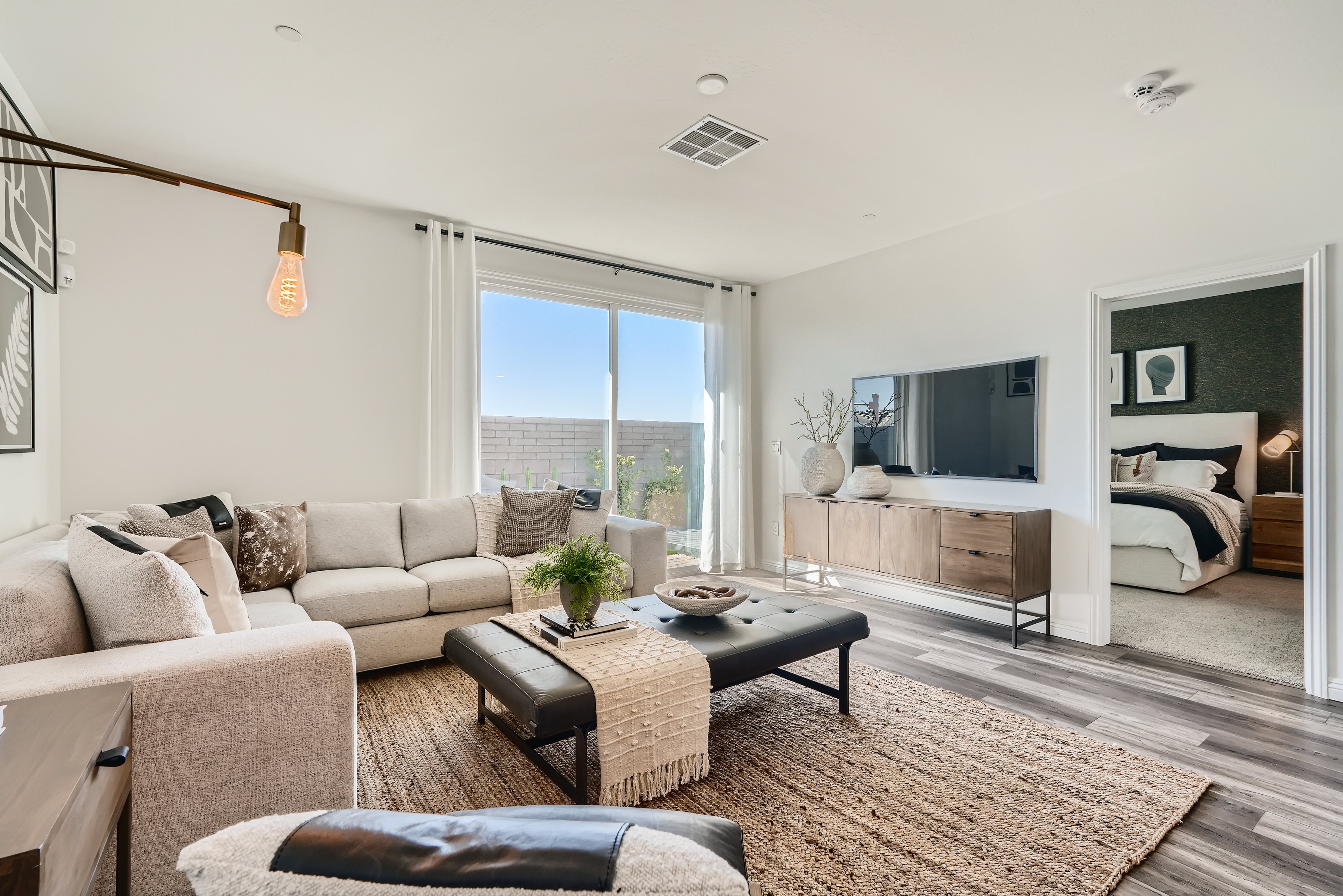 Aria Sunstone Arwen Living Room3 F1