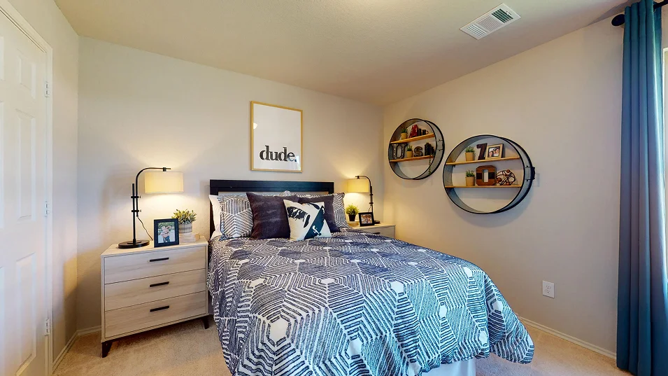 Taylor Core C350 Chelsey Bed2 2of2 F2 5 15 25